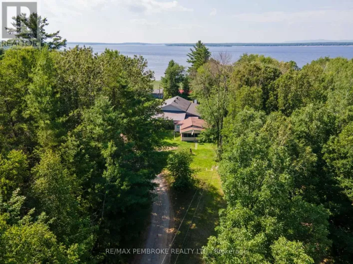 19B MOORES BEACH ROAD, Whitewater Region