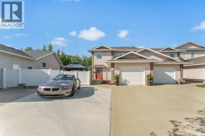 1A Stonegate Crescent SE, Medicine Hat
