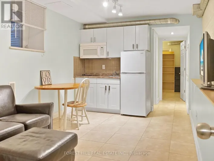 1B - 1491 DUNDAS STREET W, Toronto