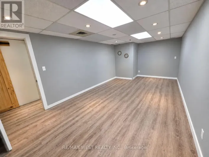 1B - RM 3 - 1102 CENTRE STREET, Vaughan