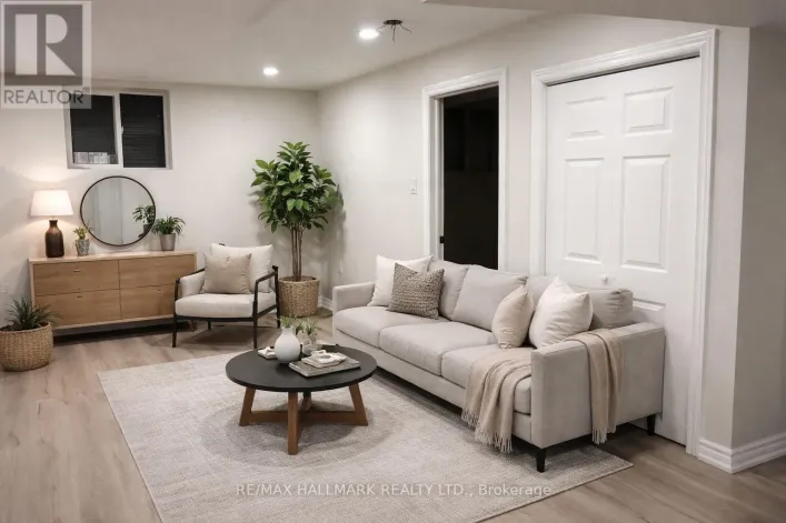 #1BEDBSMNT - 52 NISBET DRIVE, Aurora