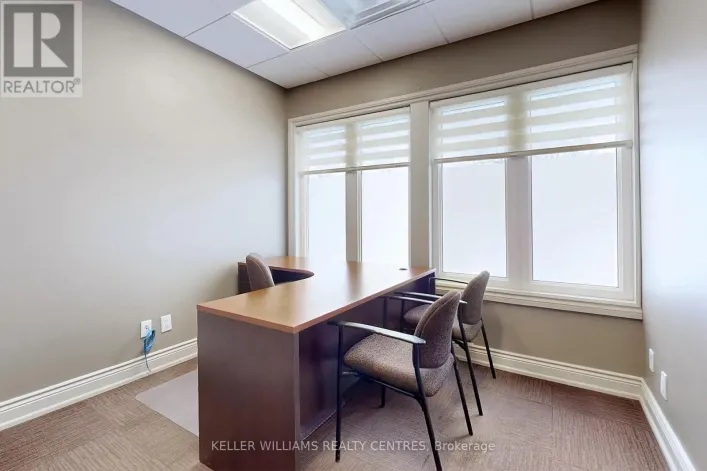 1C - 117 WELLINGTON STREET E, Aurora