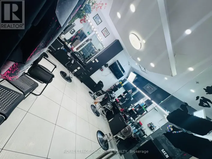 1C13-1C14 (75 & 76) - 7205 GOREWAY DRIVE, Mississauga