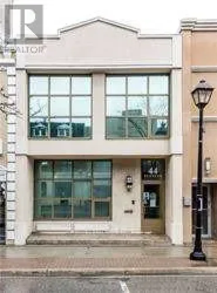 1ST FLOOR - 44 QUEEN STREET E, Brampton