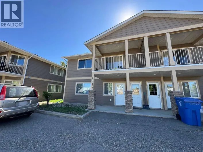 Apartment for sale: 2 10223 98 AVENUE, Fort St. John