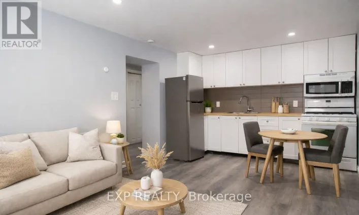 2 - 104 SOUTH STREET E, Aylmer