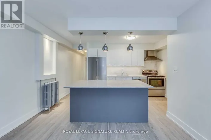 2 - 1089 BROADVIEW AVENUE, Toronto