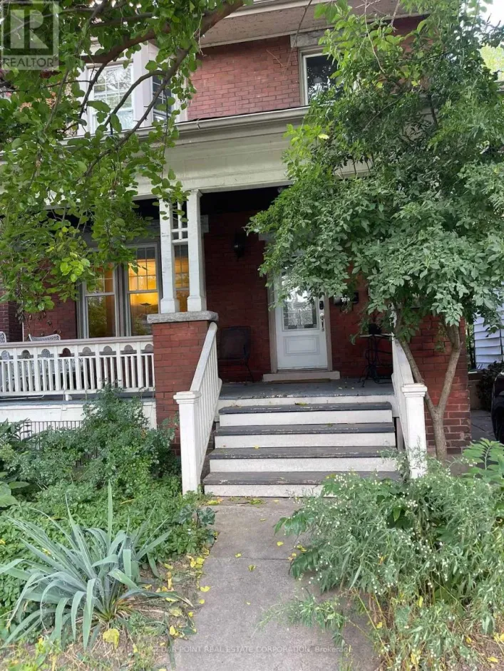 2 - 109 CARRICK AVENUE, Hamilton