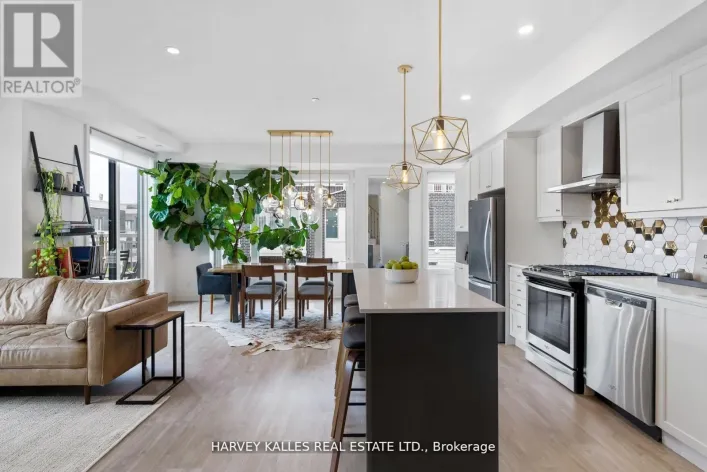 2 - 115 LONG BRANCH, Toronto