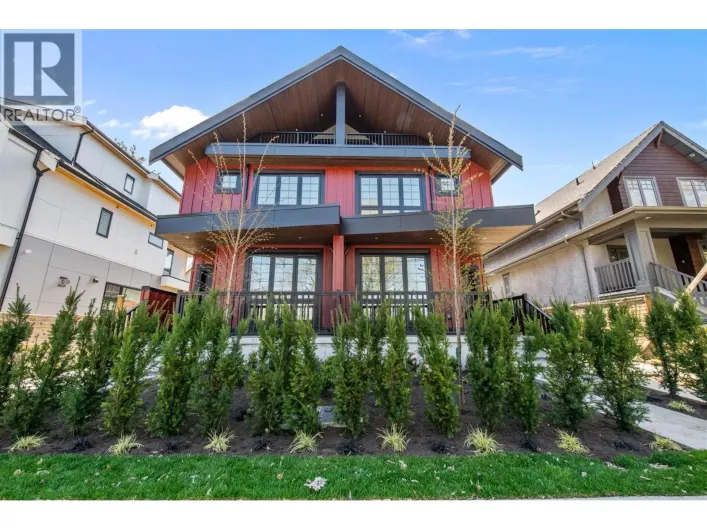 #2 1166 E 26TH AVENUE, Vancouver