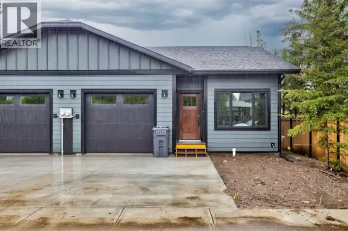 2, 1175 James Avenue, Pincher Creek