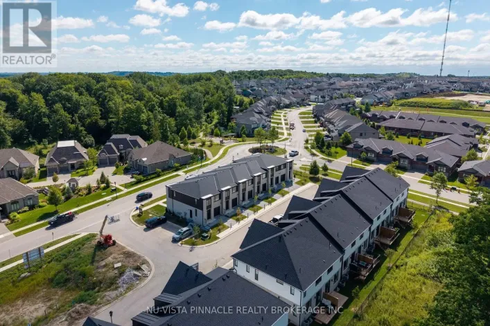 2 - 1175 RIVERBEND ROAD, London South