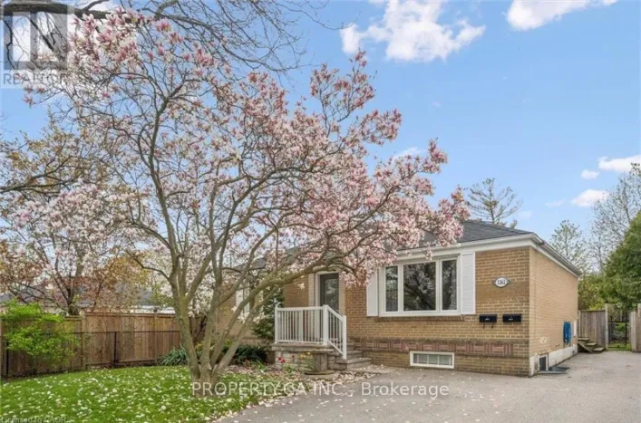 2 - 1262 HOMEWOOD DRIVE, Burlington