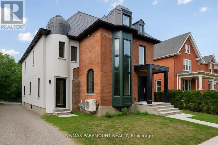 2 - 136 HIGH PARK AVENUE, Toronto