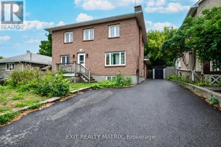 2 - 1384 CHATELAIN AVENUE, Ottawa
