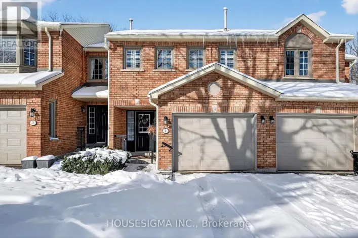 2 - 14 HUNTINGWOOD AVENUE, Hamilton