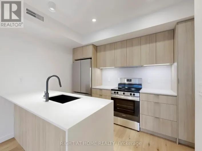 2 - 14 SALEM AVENUE, Toronto