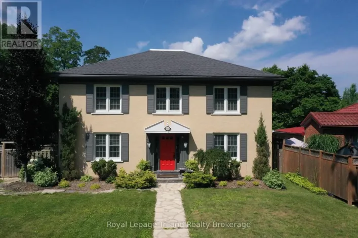 2 - 145 VANSITTART AVENUE, Woodstock