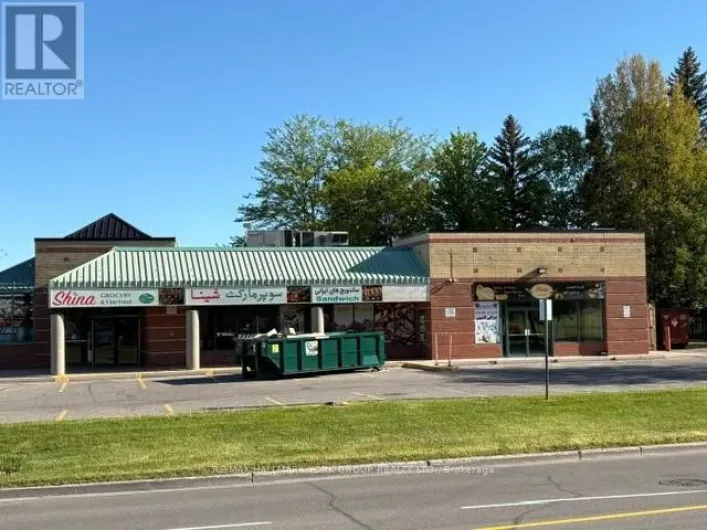 2 - 14879 YONGE STREET, Aurora