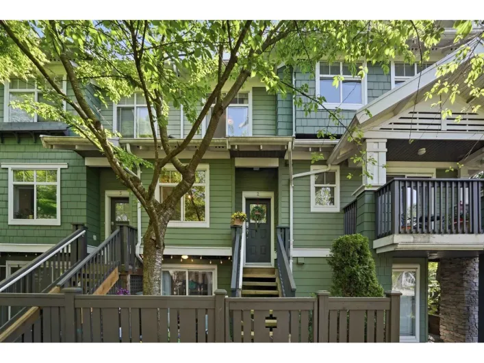 2 15233 34 AVENUE, Surrey