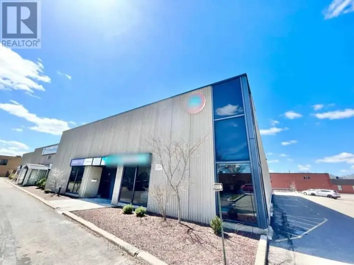 2 - 160 WEST BEAVER CREEK ROAD, Richmond Hill