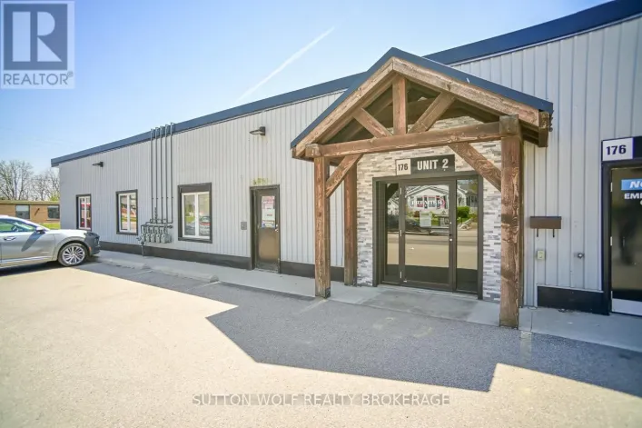 2 - 176 METCALFE STREET E, Strathroy-Caradoc