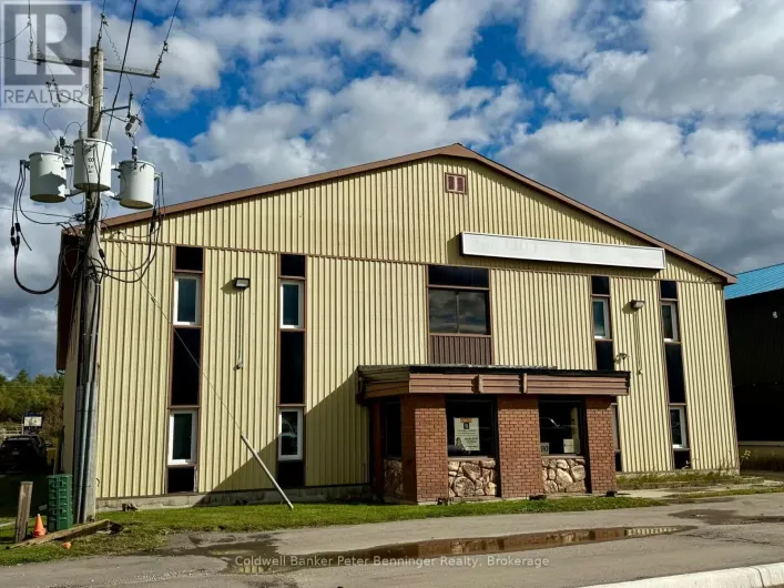 2 - 190 ELIZABETH STREET E, West Grey