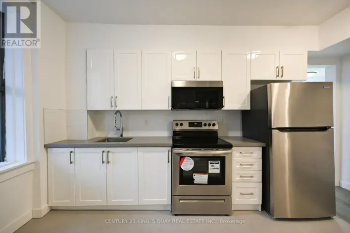 2 - 1A LEONARD AVENUE, Toronto