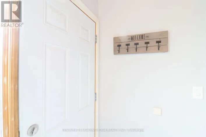 2 - 2 CARLETON PLACE, Brampton