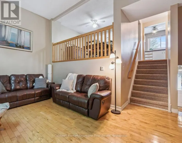 2 - 2 WORTON AVENUE, Guelph