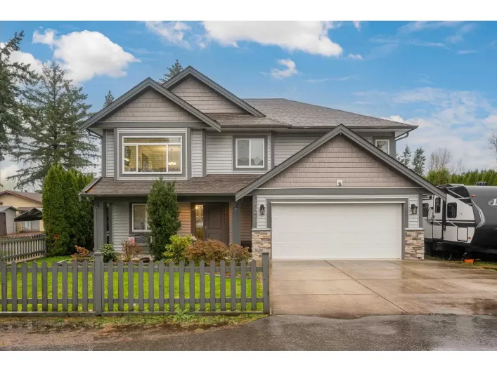 2 20256 98A AVENUE, Langley