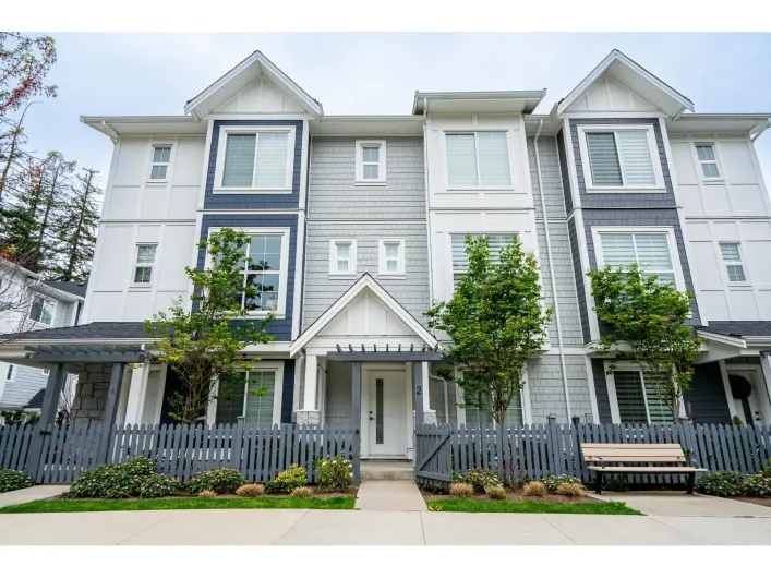 2 20321 80 AVENUE, Langley
