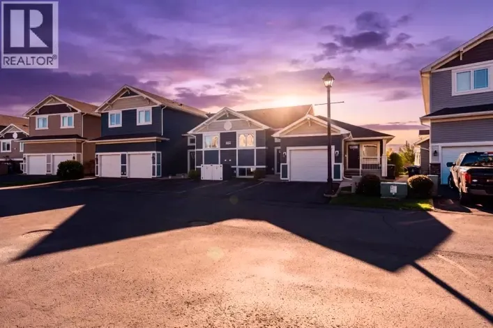 Row / Townhouse for sale: 2, 209 Lettice Perry Road N, Lethbridge