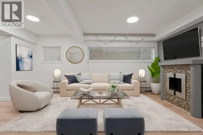 2, 2104 17 Street SW, Calgary