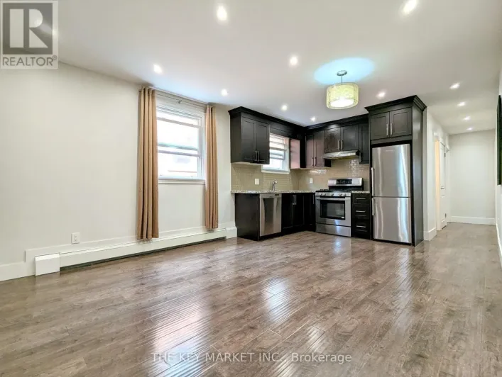 2 - 211 ST CLEMENTS AVENUE, Toronto