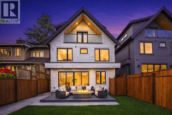 2 2138 W 48TH AVENUE, Vancouver