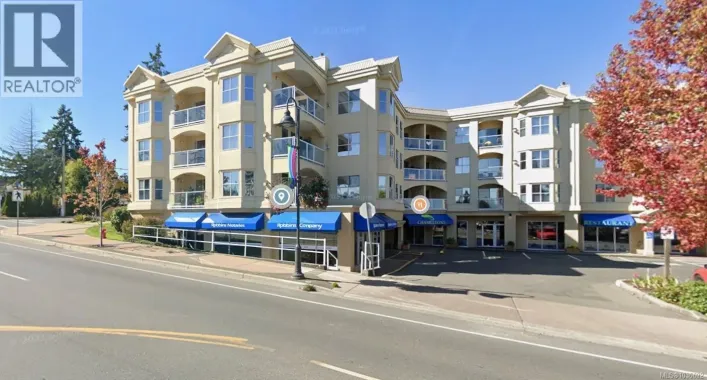 2 220 Island Hwy W, Parksville