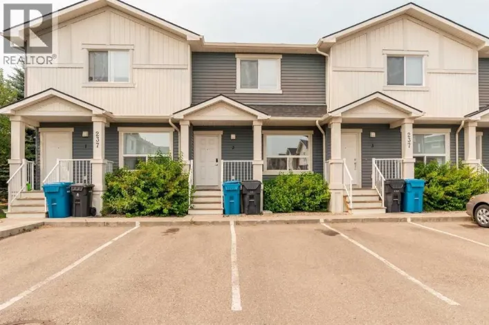 2, 237 Silkstone Road W, Lethbridge