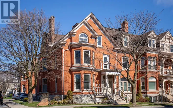2 - 244 KING STREET E, Kingston