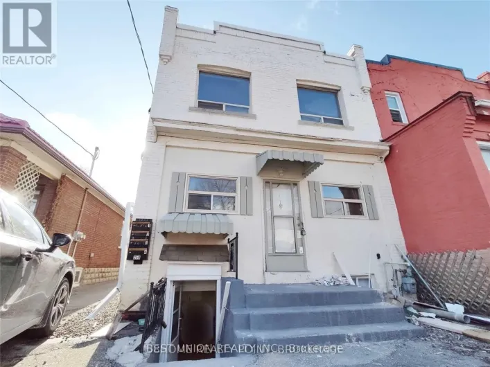 House for rent: 2 - 25 SIXTH STREET, Toronto