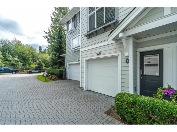 2 253 171 STREET, Surrey