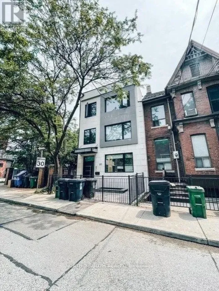 2 - 271 ONTARIO STREET, Toronto