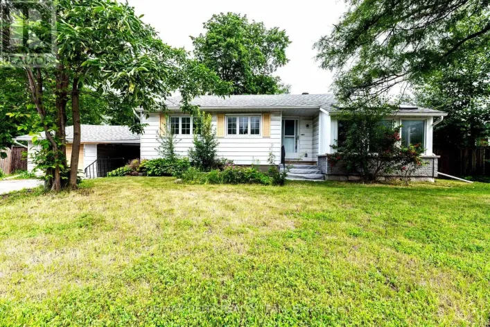 2 - 2801 BASELINE ROAD, Ottawa