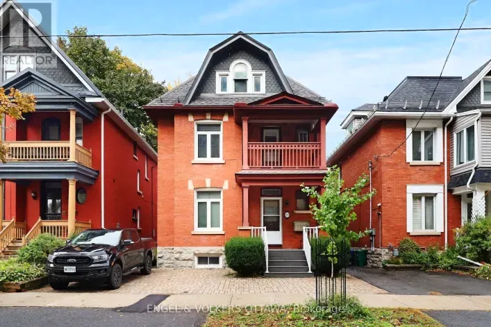 2 - 29 ARGYLE AVENUE, Ottawa