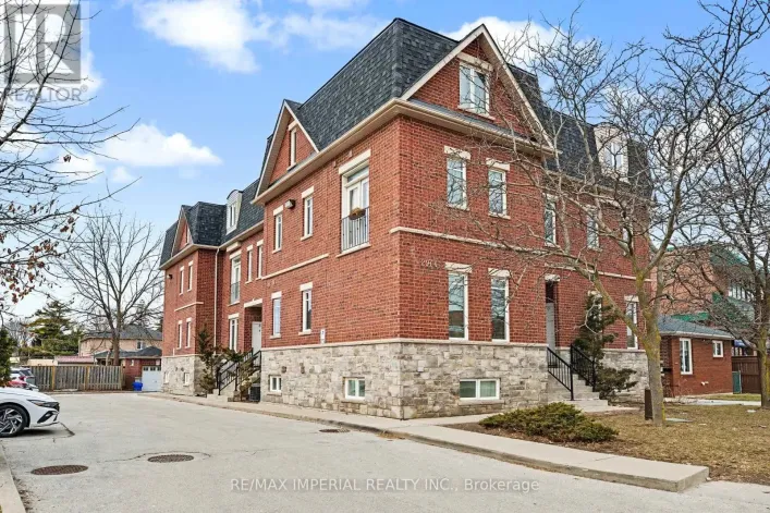 2 - 2964 ISLINGTON AVENUE, Toronto