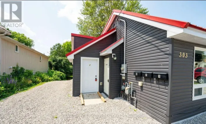 2 - 303 MOFFAT STREET, Orillia