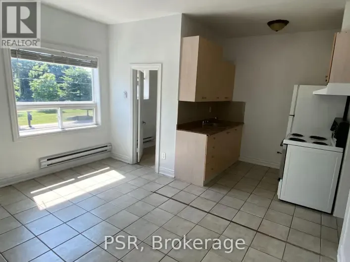 Other for rent: 2 - 3110 LAKE SHORE BOULEVARD W, Toronto