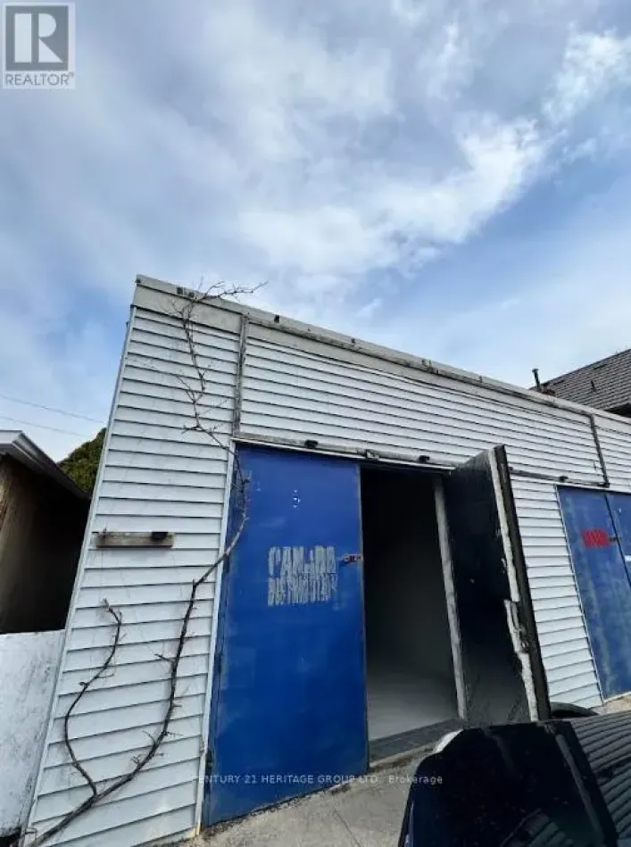 2 - 321 ROBERT STREET, Hamilton