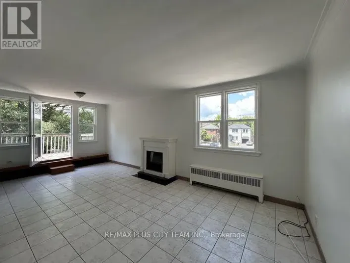 2 - 3432 BATHURST STREET, Toronto