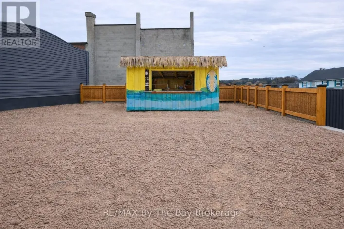 #2 - 35 MOSLEY STREET, Wasaga Beach